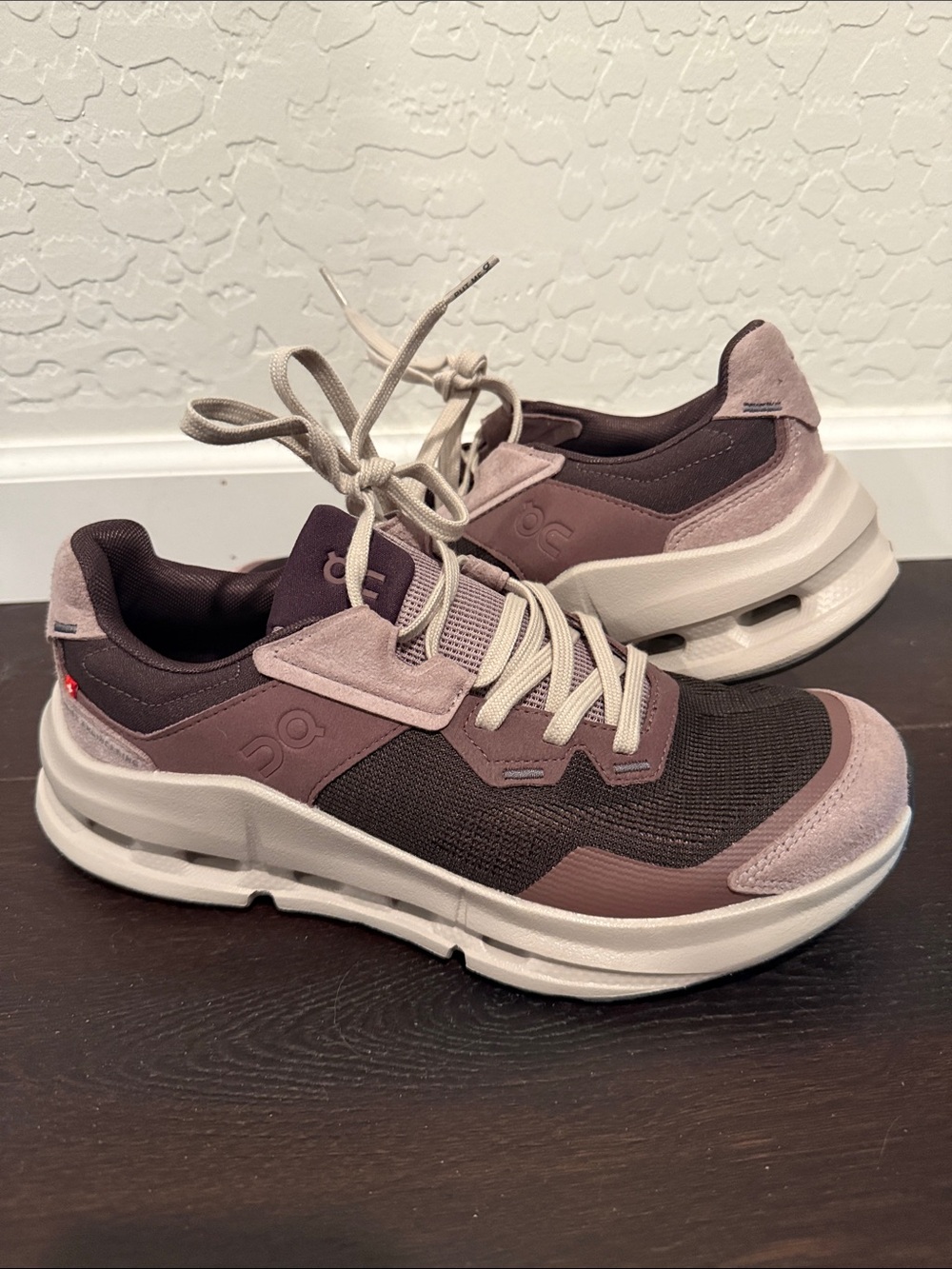 On Running Rift Running Women's Sneakers in purple